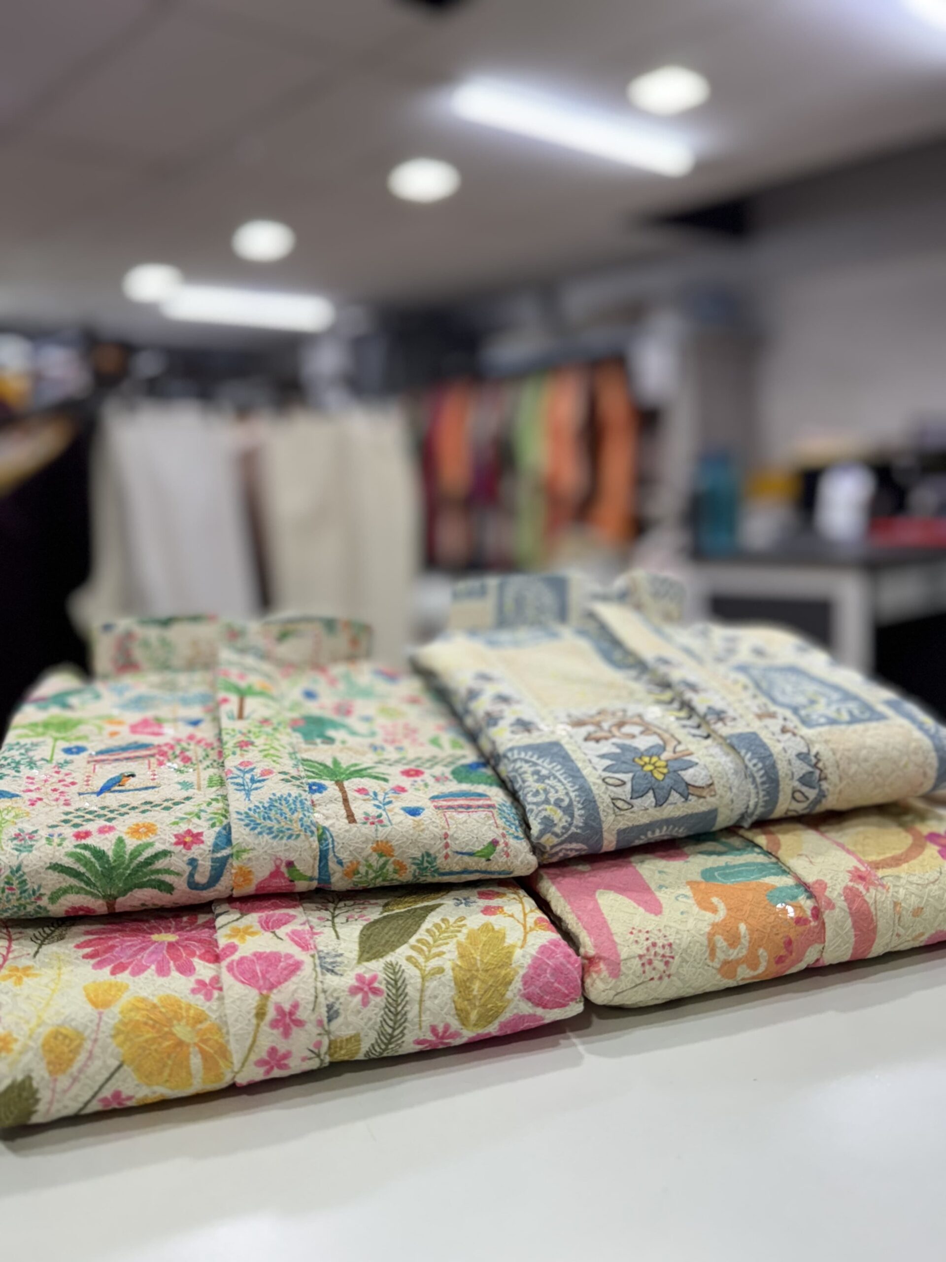 MEN’S TRADITIONAL WEAR THE PURE VISCOSE RAYON FABRIC WITH LUCKNOWI SEQUENCE WORK AND DIGITAL PRINT KURTA - Image 4