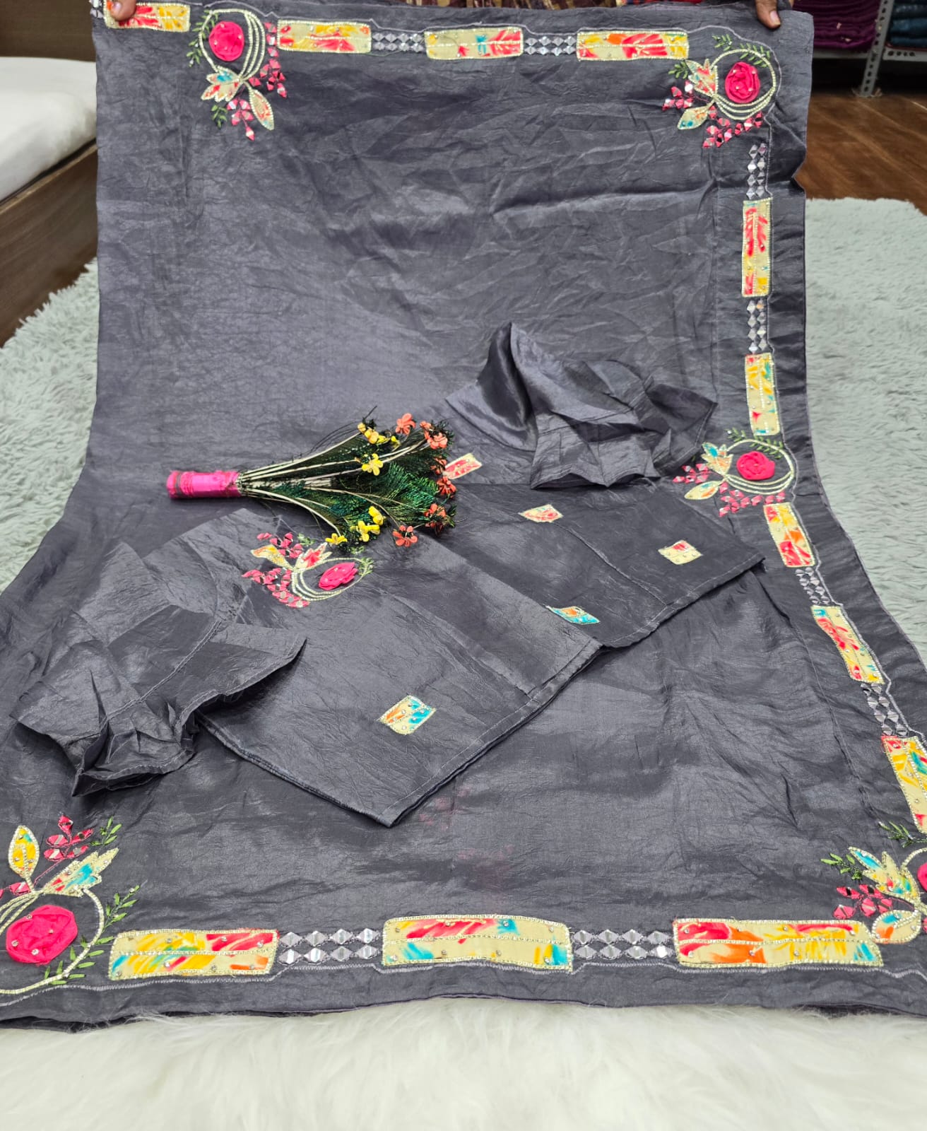 FABRIC GOLDEN CRYSTAL SAREE - Image 6