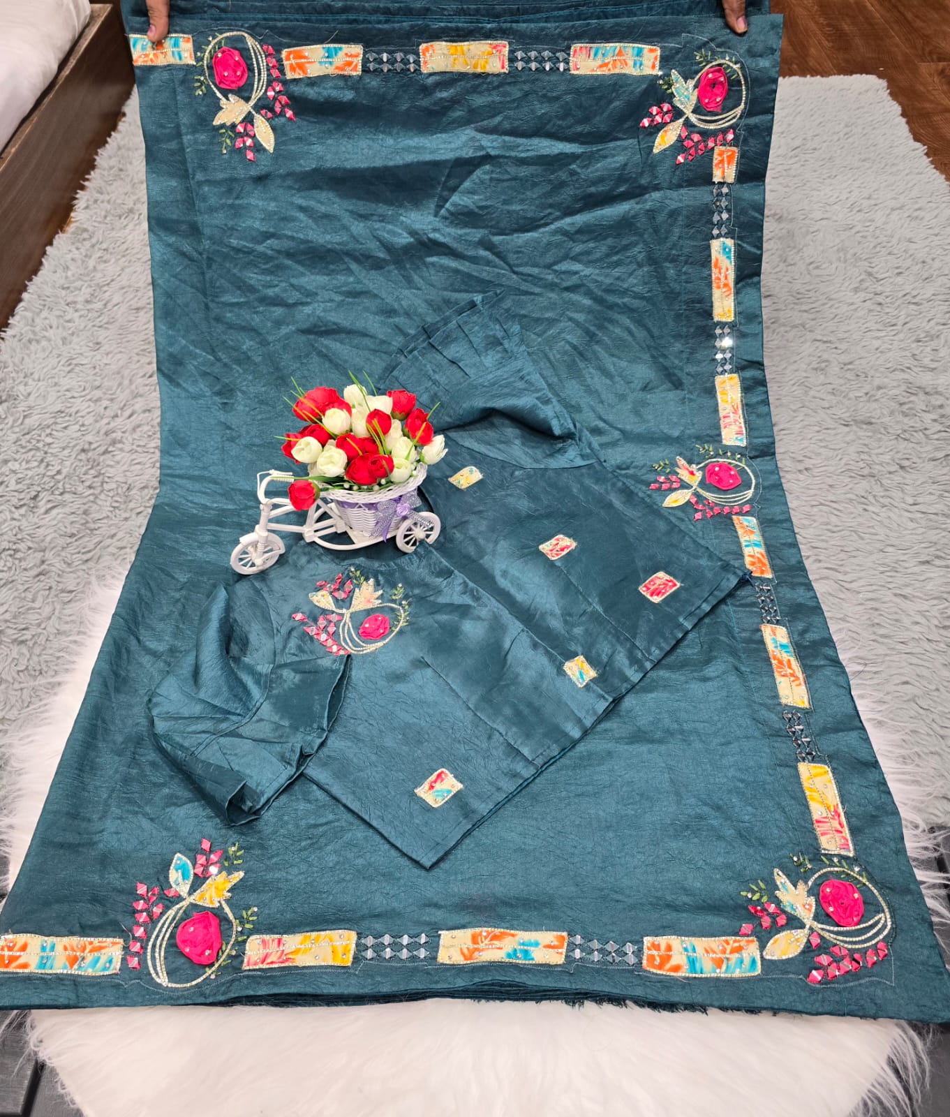 FABRIC GOLDEN CRYSTAL SAREE - Image 9